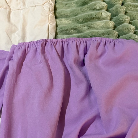 Lavender Off-Shoulder Top - Picture 2 of 4